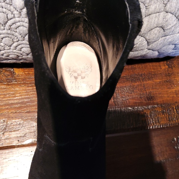 Vince Calmut black bootie - Picture 7 of 7